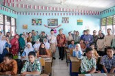 Wamen PAN-RB Tinjau Program Makan Bergizi Gratis di Pekanbaru