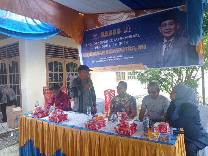 Warga Pertanyakan Program UHC Saat Reses Munawar Syahputra di Tangkerang Selatan