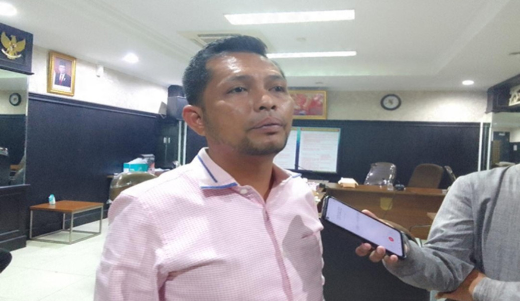 Perbaikan Jalan Rusak, Pimpinan DPRD Pekanbaru Minta Camat Beri Data ke PUPR