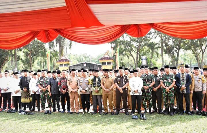 Ketua DPRD Pekanbaru Muhammad Sabarudi Ikuti Istiqhozah dan Doa Bersama Pemilu Damai 2024