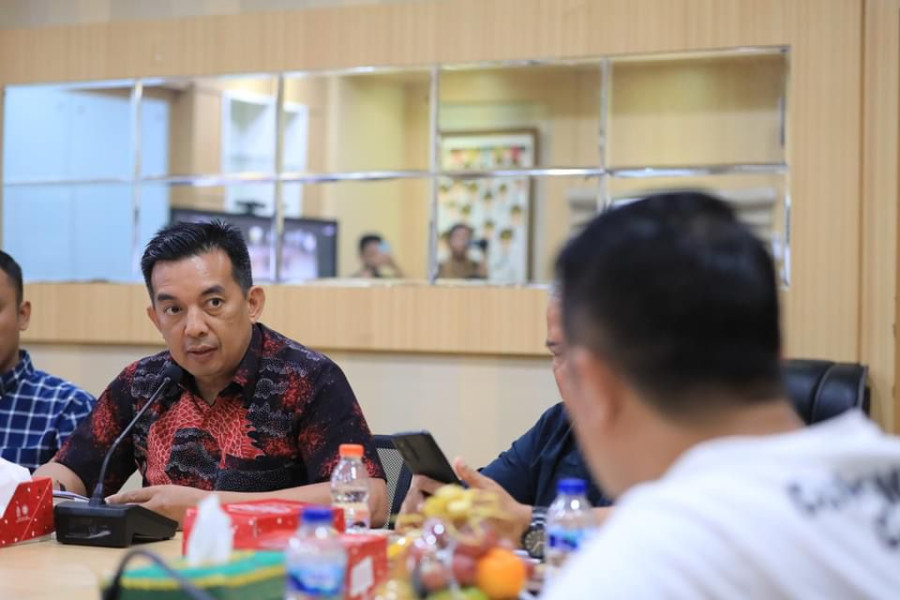 Ribuan Petugas Satlinmas Dikerahkan untuk Amankan TPS